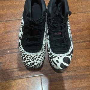 Jordan Women's Sneakers - Black and White